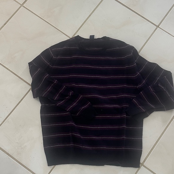 GAP Other - GAP Men's Black and Purple Crewneck Sweater
